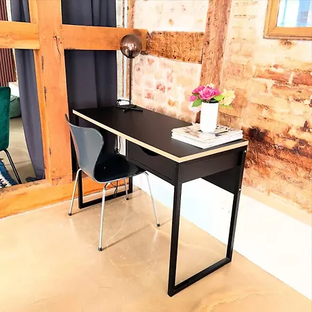 Daire Charming Basement *